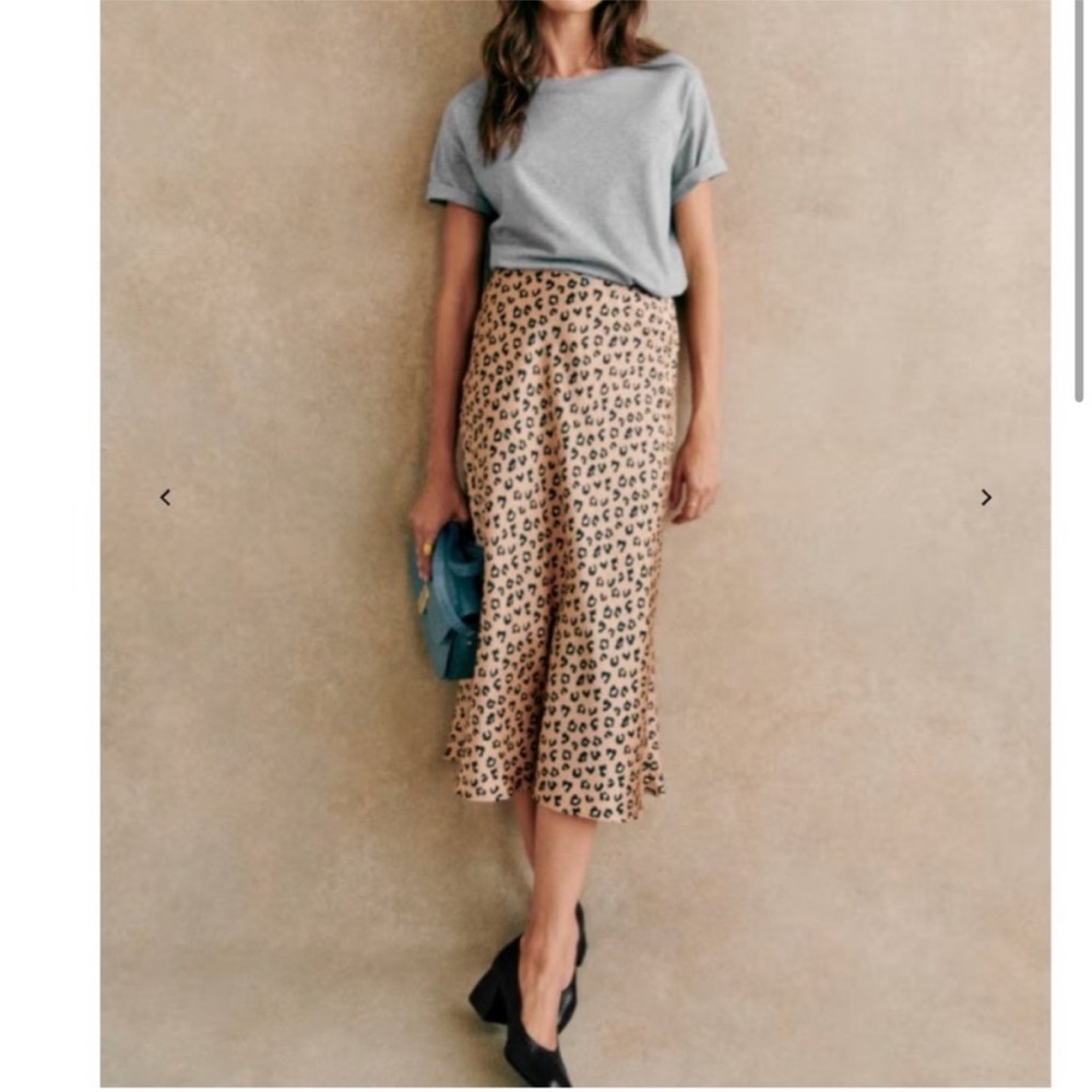 ✨Sézane sandy skirt